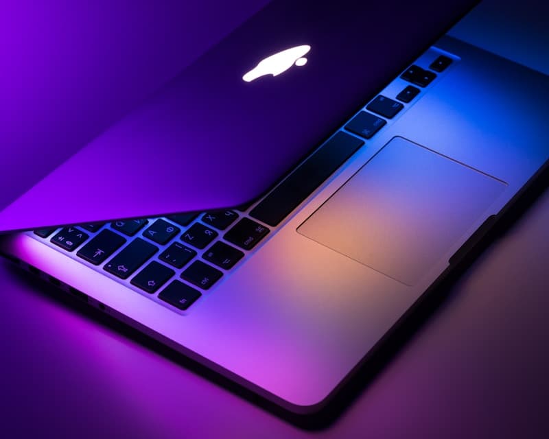 MacBook Pro 14" M2 Pro 16GB / 512GB